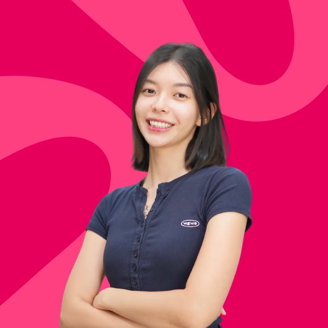 A portrait image of the author