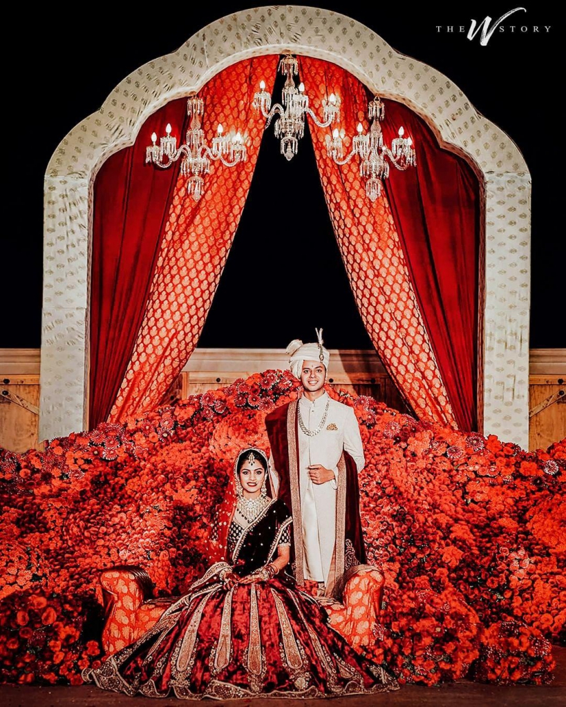 Ra'ayin Matasa na Red Royal don liyafar bikin aure